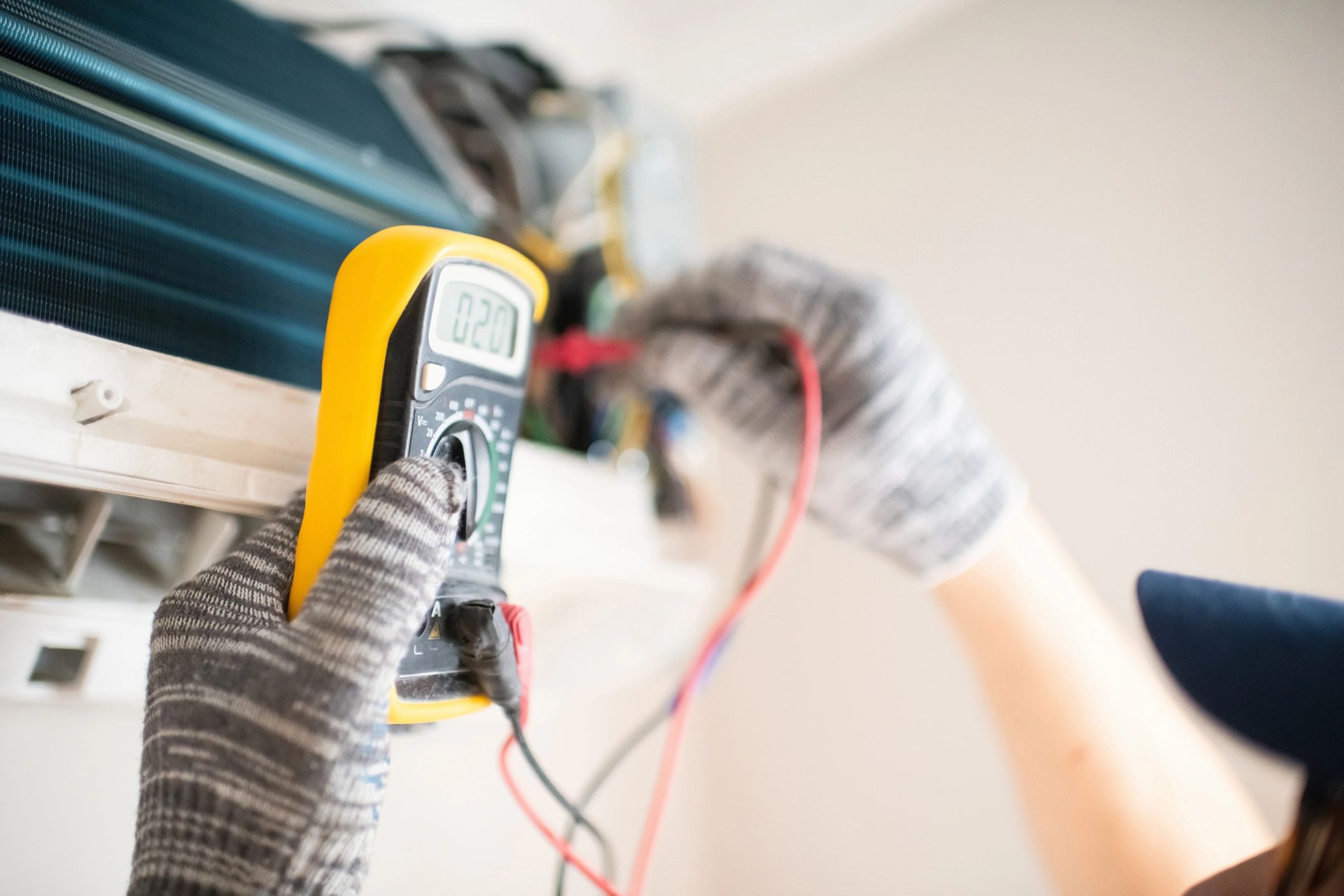 Commercial HVAC technician